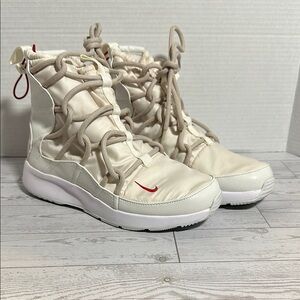 NWOT Nike Tanjun Cream and Red Winter Boots with Futuristic Design